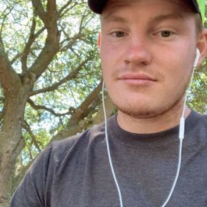 Meet your Posher, Jonathan